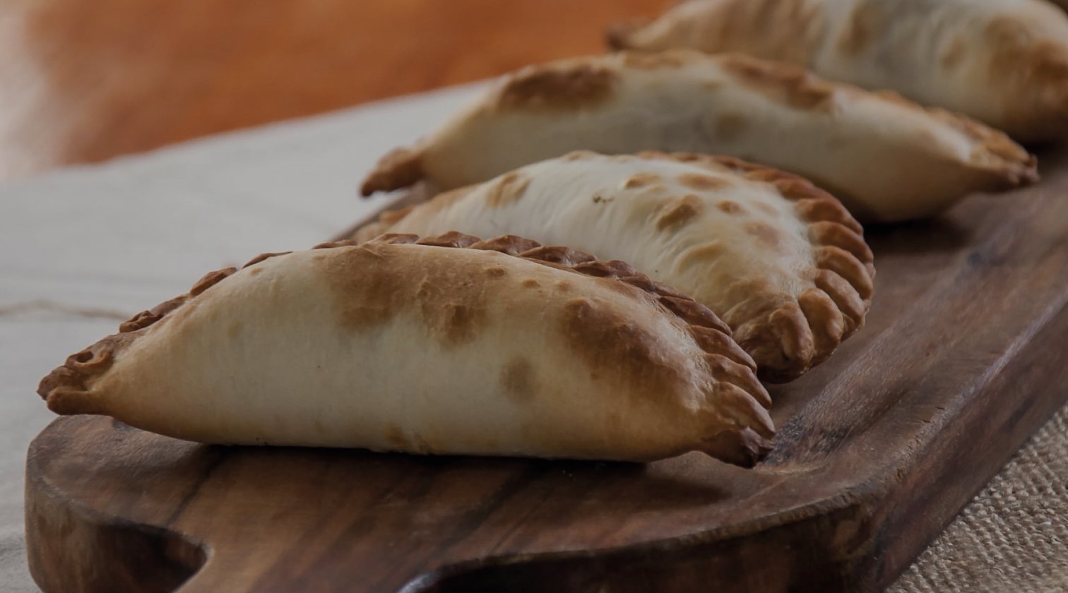Fornaro · Empanadas & Pizzas